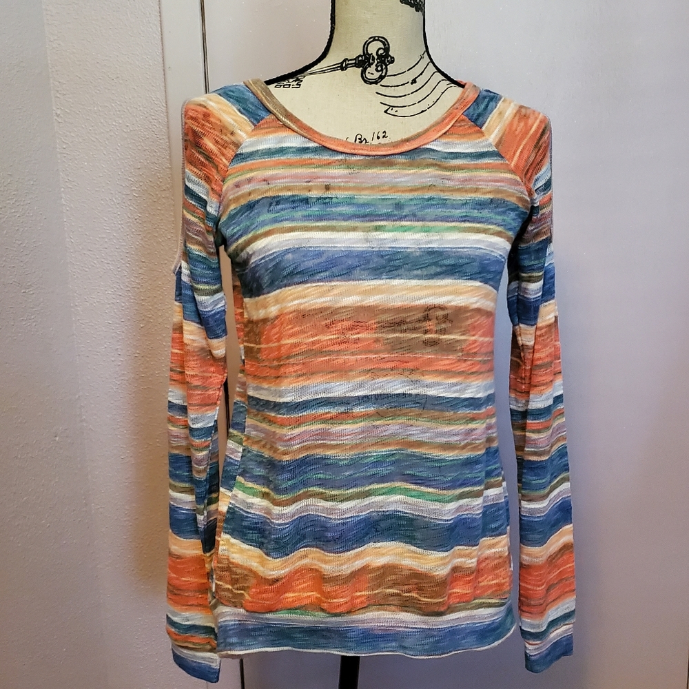American Rag sweater - Picture 3 of 3